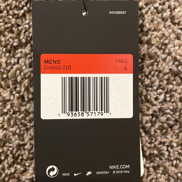 Nike short sleeve top with LSU tiger logo - grey/purple size large - Picture 3 of 3